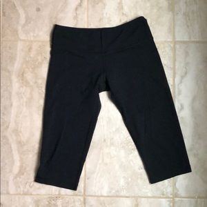 Lululemon Wunder Under half tights